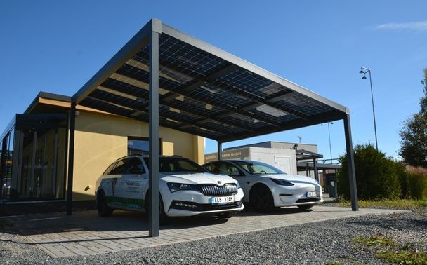 Fotovoltaická technológia solárnych záhradných stavieb