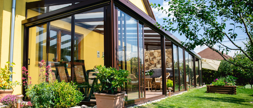 Zasklenie terás a ďalších priestorov