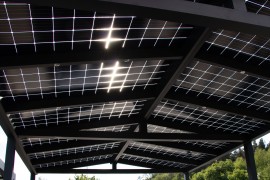 Hliníkový prístrešok na auto SOLAR ENERGO 5x4m s FVE 3,8 kW + batéria 6,2 kW