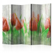 Paraván Red tulips on wood Dekorhome