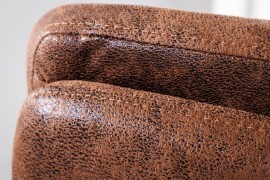 x63429c4c55a3d-41819-2.jpg