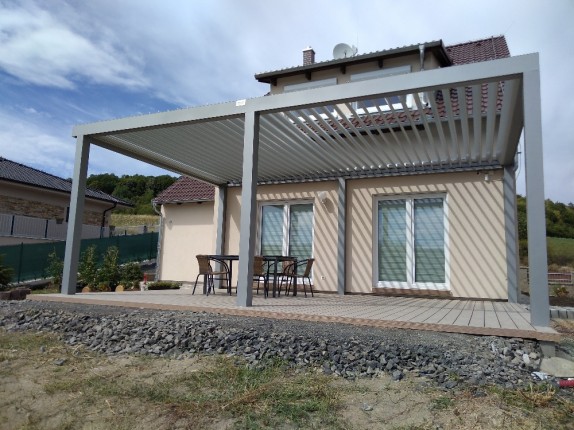 Bioklimatická pergola OPENSPACE